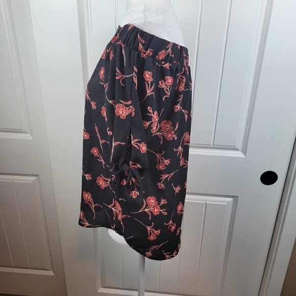 RENNEE c off the shoulder top - Picture 4 of 7